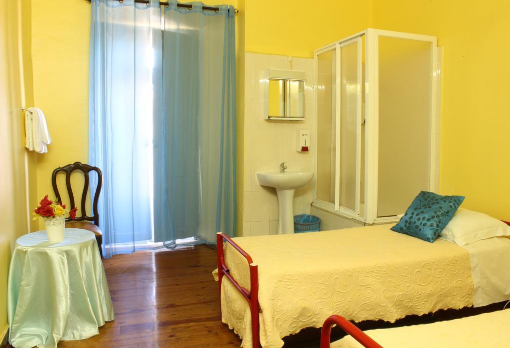 Casa de hóspedes Pensao Elegante *